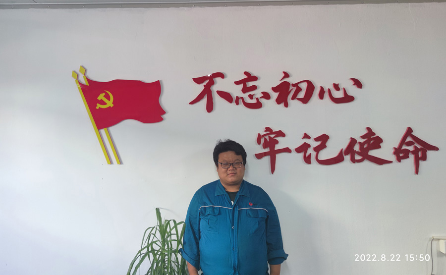 2022年度太阳集团tcy8722医药优异科技斗争者——张 强
